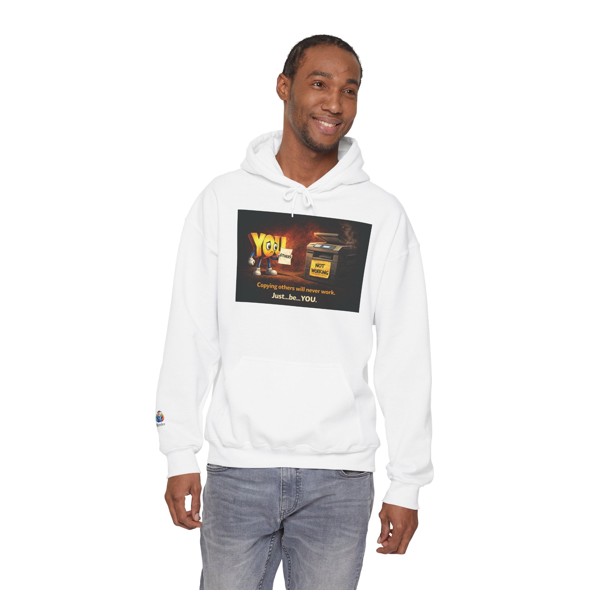 NOT WORKING Hoodie (OS)