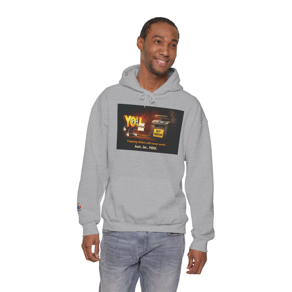 NOT WORKING Hoodie (OS)