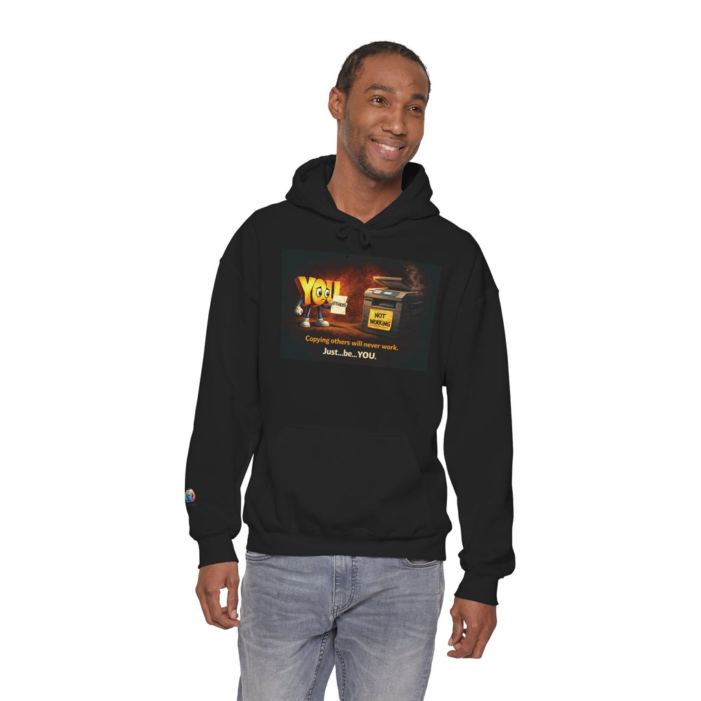 NOT WORKING Hoodie (OS)