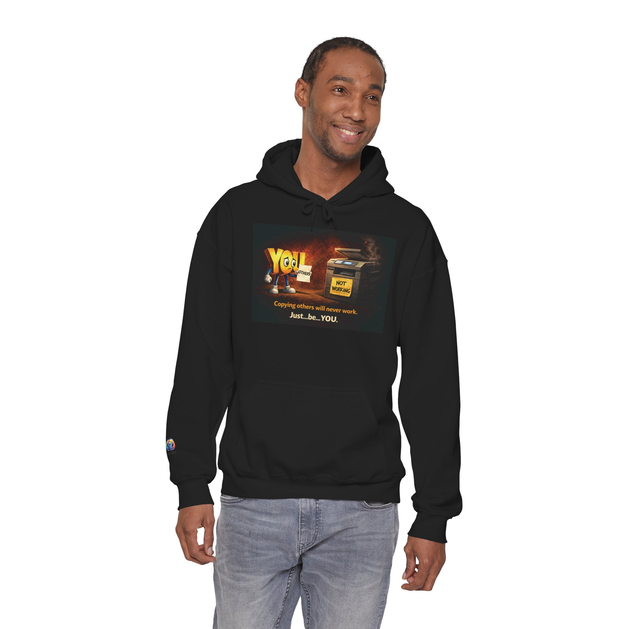 NOT WORKING Hoodie (OS)
