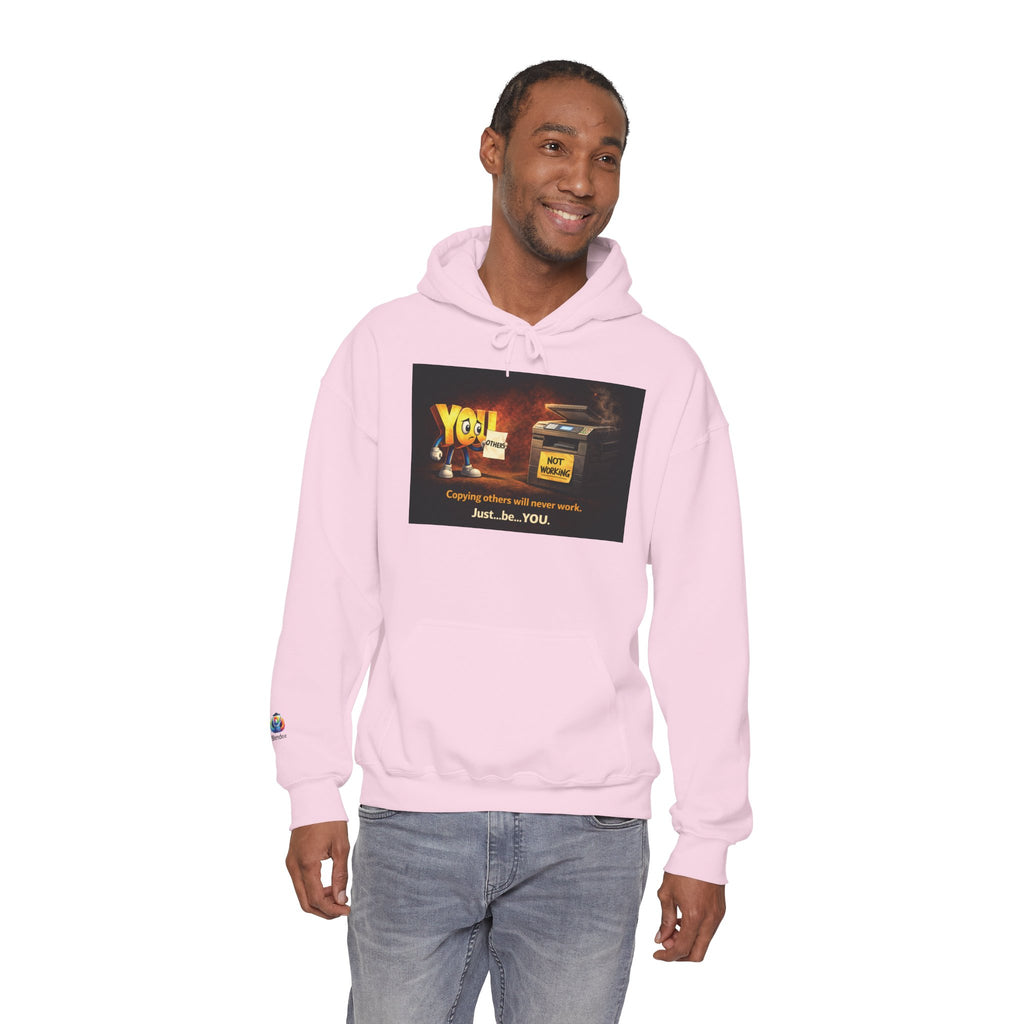 NOT WORKING Hoodie (OS)